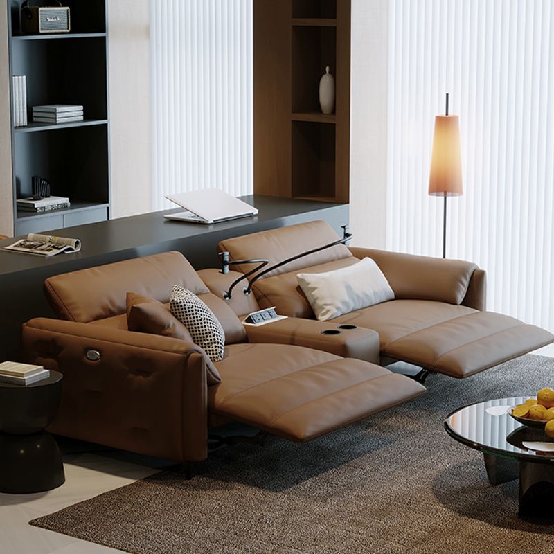 本革の枕のトップアームパワー - リビングルームにモダンなソファを押してください