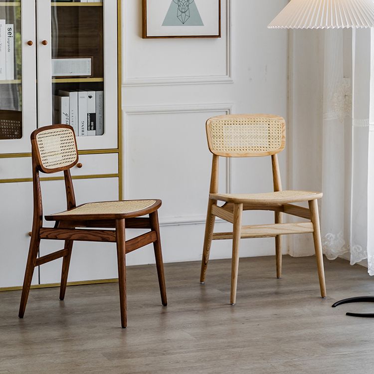 Zeitgenössischer Indoor Massivholz offener armloser Esstuhl