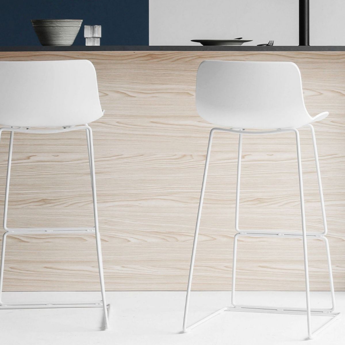 Nordic Bar-stool Plastic Counter Bar Stool for Kitchen Bar with Metal Legs Clearhalo 'Bar Furniture' 'Bar Stools' 'bar_stools' 'furn' 'furn_bar_stools' 'Furniture' 'furniture_bar_stools' 'Kitchen & Dining Furniture' 1200x1200_77de7dc1-ad64-4ed0-b27f-bf2a2397e3f3