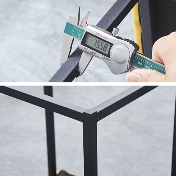 Set di dinette a 5 pezzi moderni con tavolo da pranzo in legno fabbricato e 4 sedie