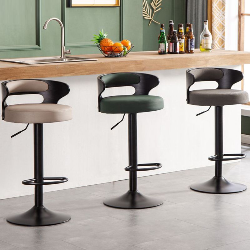 Industrial Style Bar Stool Round Leather Seat with Adjustable Height for Counter Bar Clearhalo 'Bar Furniture' 'Bar Stools' 'bar_stools' 'furn' 'furn_bar_stools' 'furniture_bar_stools' 'Kitchen & Dining Furniture' 'kitchen&dining_furn' 'kitchen' 'kitchen_furn' Furniture' 1200x1200_7883b74f-df75-4c58-b80a-a49a688141ce