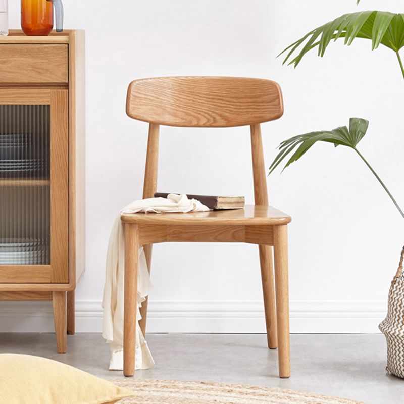 Esszimmer armloser Esstuhl Haus Holz offener Esstuhl