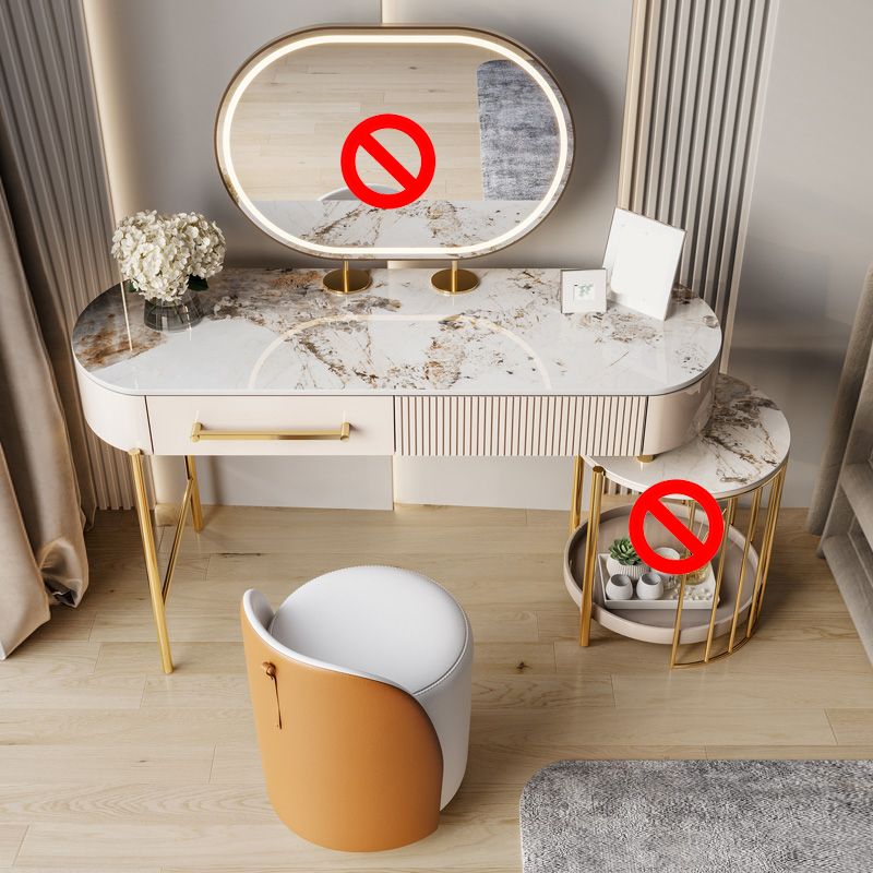 Luxuriöser Metallwaschtisch mit gepolstertem Hocker in Beige Eitelkeit