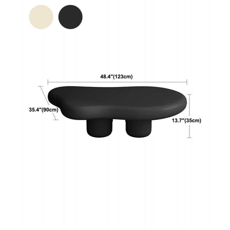 Set di tavolini scandinavi con 4 gambe e tavolino da top geometrico