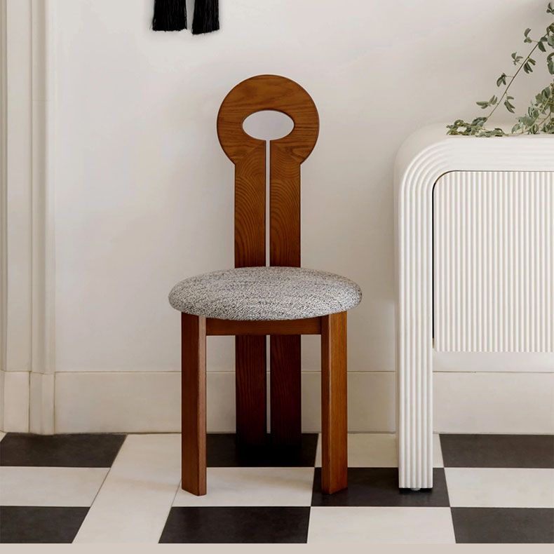 Vaste houten frame zijstoel Slat achterzijde stoel met linnen bekleed