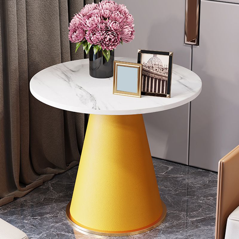 24" L X 24" W Modern Round Side Table with Metal Pedestal Leg Clearhalo 'Coffee & Accent Tables' 'End & Side Tables' 'end_side_table' 'end_side_tables' 'furn' 'furn_end_side_tables' 'Furniture' 'furniture_end_side_table' 'Living Room Furniture' 1200x1200_792ab82a-9c3e-47d0-90bf-f6d3521f7387