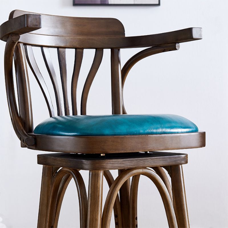 Sgabello da banco imbottito da barrewivel moderno con telaio in legno