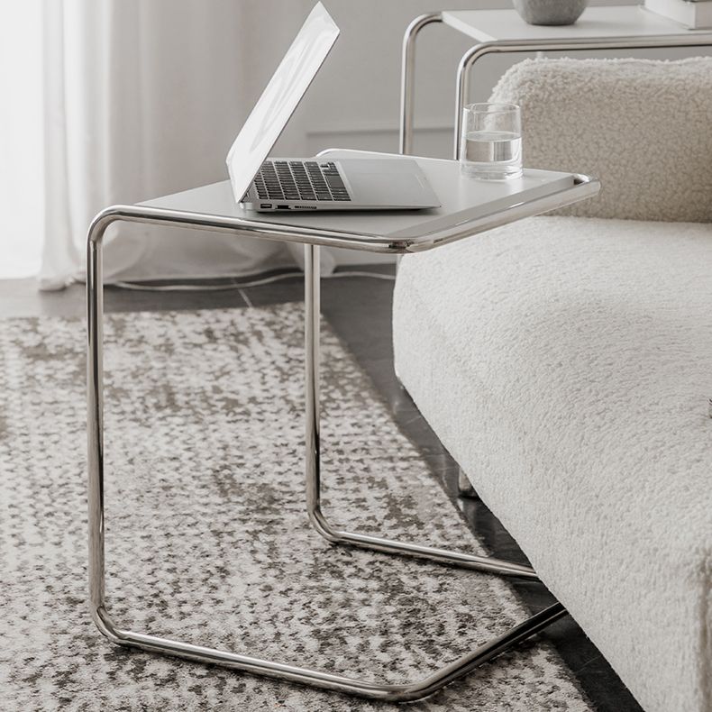 モダニズムのコーナーテーブル木製長方形の上部Cベースサイドテーブル