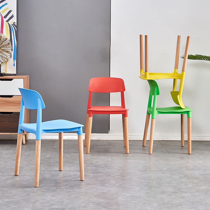 Modern Style Plastic Dining Chair Open Back Dining Side Chair for Kitchen Clearhalo ' kitchen&dining_furn' 'Dining Chairs' 'Dining Tables & Seating' 'dining_chair' 'furn' 'furn_dining_chair' 'Furniture' 'furniture_dining_chair' 'Kitchen & Dining Furniture' 'kitchen' 1200x1200_796865d1-2afd-486c-acf8-a758b05a422c