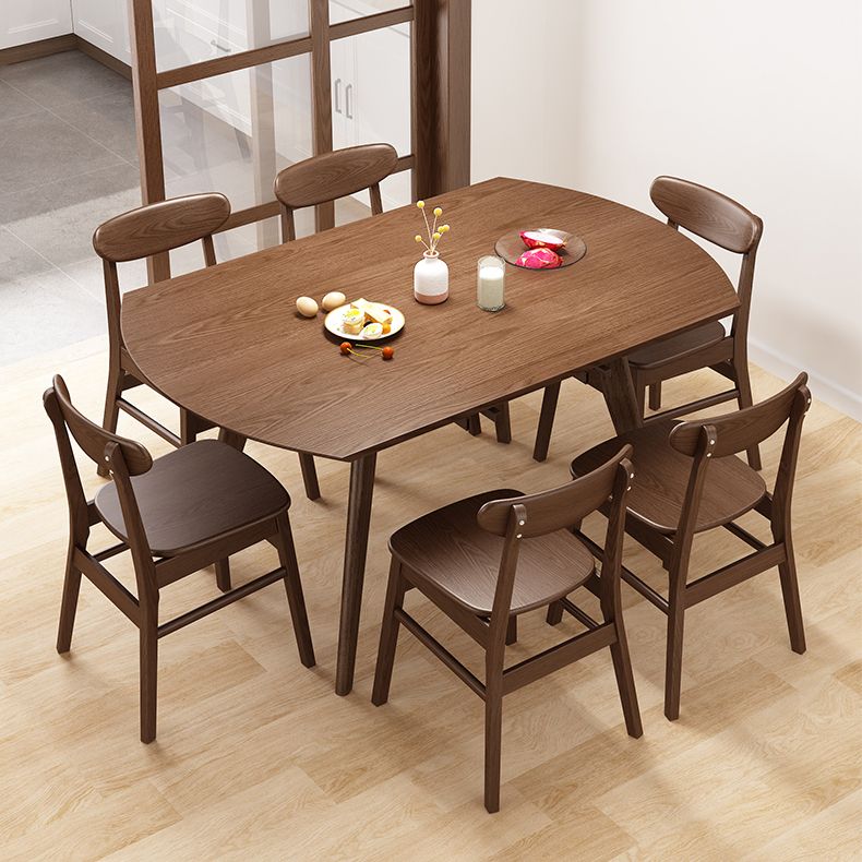 Extendable Round Dining Table for Restaurant Modern Rubber Wood Table with 4 Legs Clearhalo ' dining_table' 'Dining Tables & Seating' 'Dining Tables' 'furn' 'furn_dining_table' 'Furniture' 'furniture_dining_table' 'Kitchen & Dining Furniture' 'kitchen&dining_furn' 'kitchen' 'kitchen_dining_table' 1200x1200_796920a0-95cc-4134-aa34-3d907ac4f654