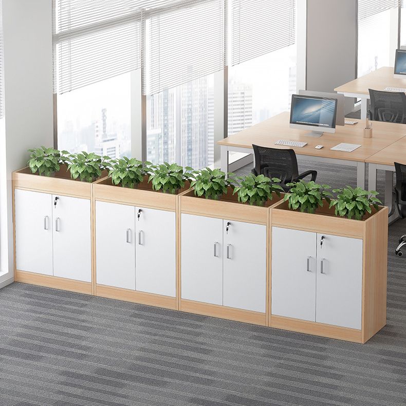 Houten boekenkast met deuren eigentijdse boekenplank voor thuiskantoor