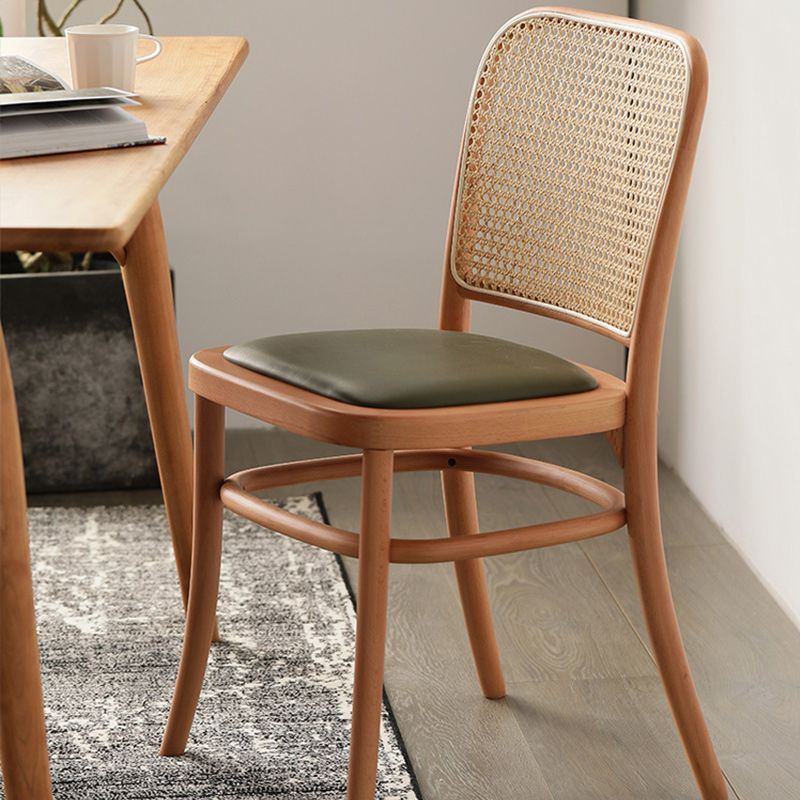 Traditional Style Dining Chair Solid Wood Cane Back Dining Room Chair Clearhalo 'Dining Chairs' 'Dining Tables & Seating' 'dining_chair' 'furn' 'furn_dining_chair' 'Furniture' 'Kitchen & Dining Furniture' 1200x1200_79ffc0a8-dd85-4a0c-acb2-84aa5aa359ac