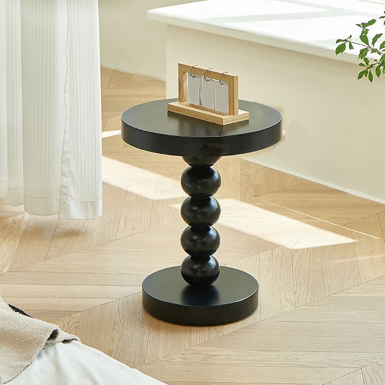 Traditional Round Wooden End Table 15.74" Wide Pedestal Side Table