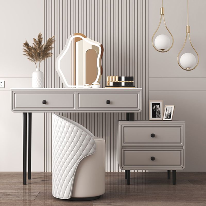 30.7" High 4 Drawers Makeup Vanity Desk Wood and Metal Vanity