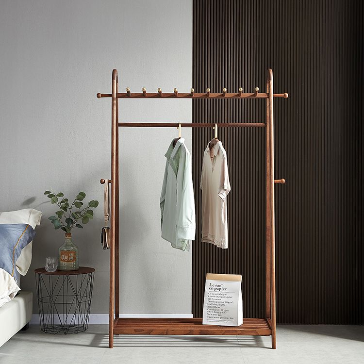 Brown in stile contemporaneo armadio cenere di cenere armadio aperto con asta di abbigliamento