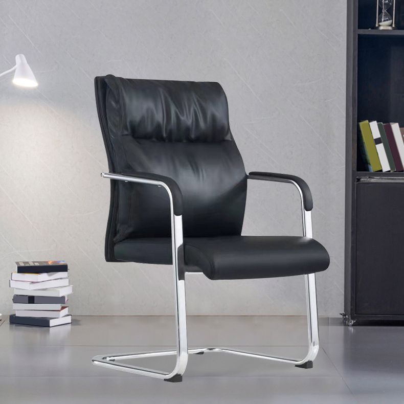 Fauteuil contemporain à accoudoirs fixes sans roues, chaise à dossier haut en cuir noir