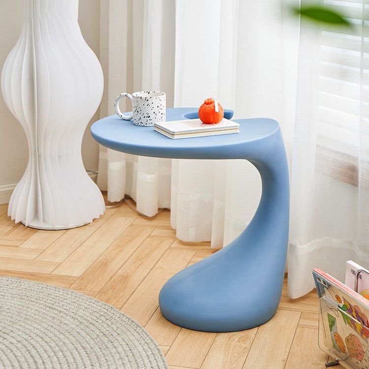 Naturally Shaped Accent Side Table Plastic C Side Table Side End Snack Table Clearhalo 'Coffee & Accent Tables' 'End & Side Tables' 'end_side_tables' 'furn' 'furn_end_side_tables' 'Furniture' 'Living Room Furniture' 1200x1200_7af6509e-0e67-49ea-9bb0-c9143c499246