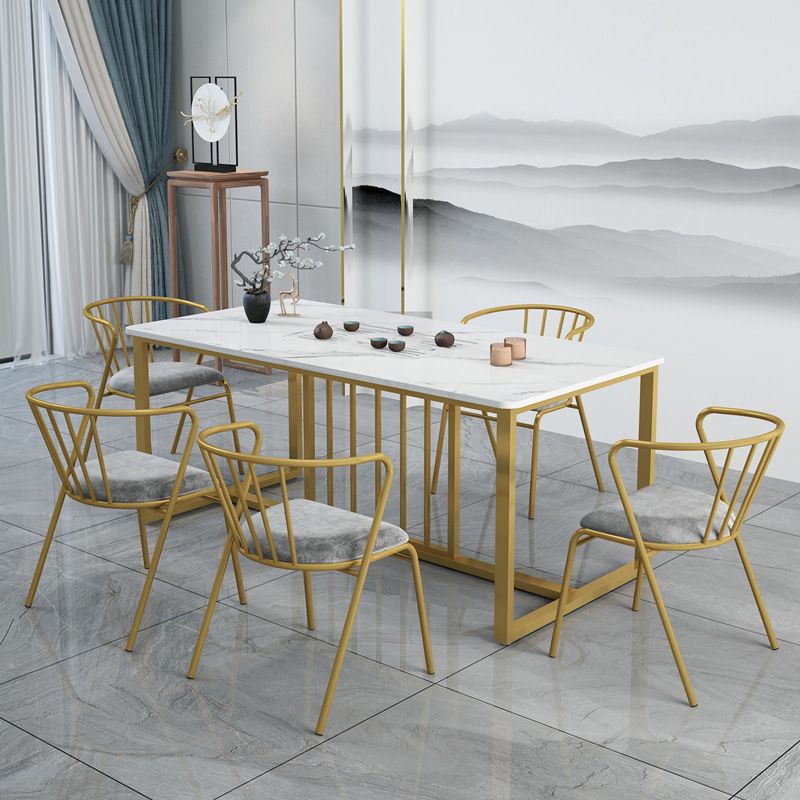 Eigentijdse keuken eetstoelen stoelen windsor achterstoelen in grijs