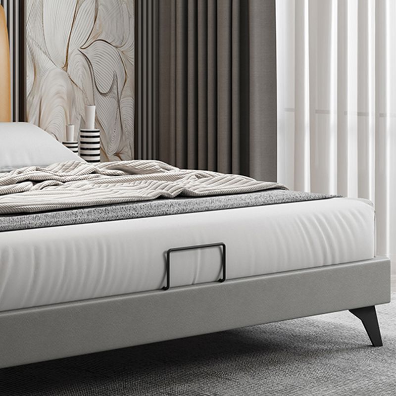 Testa di legno moderna con pannello rettangolare e gambe metalliche