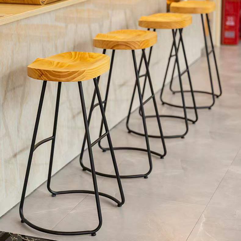 Modern Saddle Seat Bar Stool Wood and Metal Indoor Counter-height Stool Clearhalo 'Bar Furniture' 'Bar Stools' 'bar_stools' 'furn' 'furn_bar_stools' 'Furniture' 'Kitchen & Dining Furniture' 1200x1200_7bbf4f1e-1a0c-4bad-a057-abdd960bb559