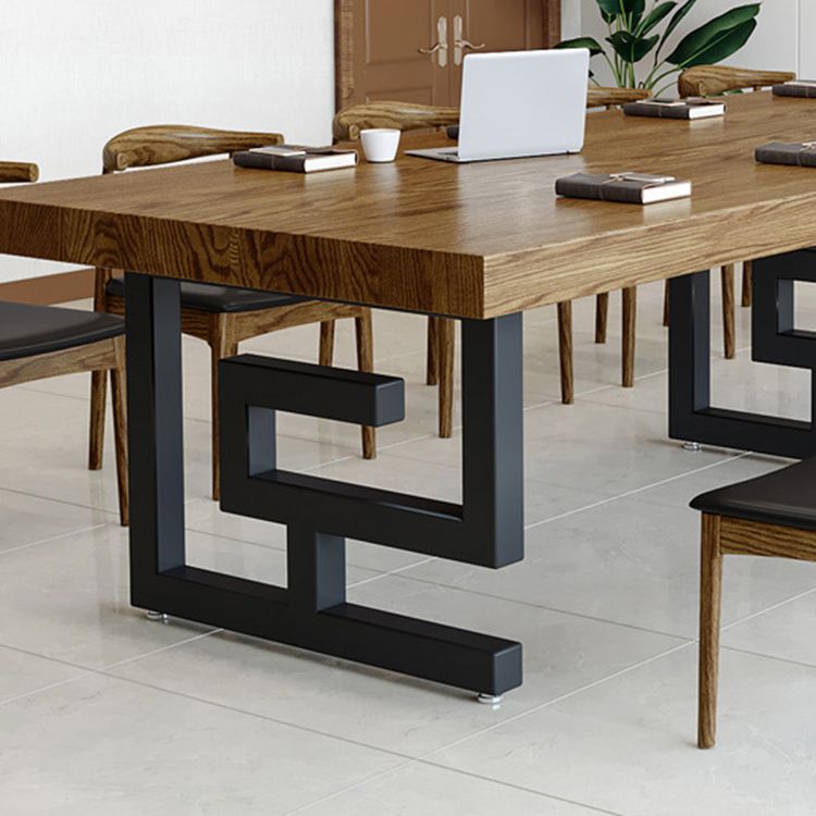 Scrivania da ufficio in legno di pino industriale scrivania rettangolare marrone con base metallica