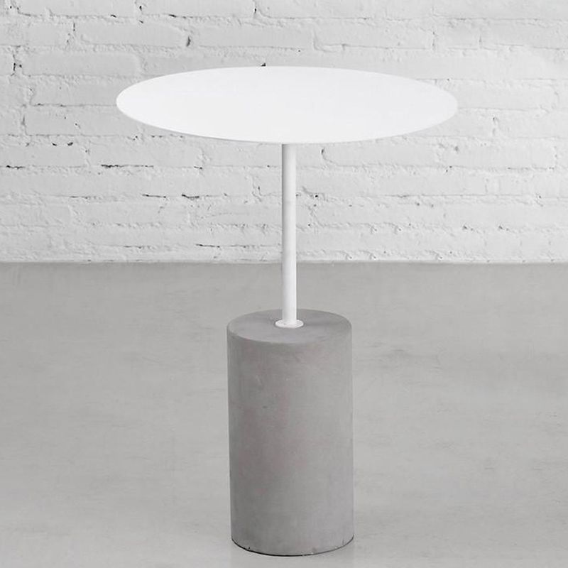 TABELLA ROUND ENTERNO CONTEMPOURANTE 23.62 "Tallo di snack laterale di piede.