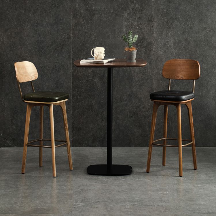 Industrial Round Bar Counter Table Wooden Dining Table for Kitchen Clearhalo 'Bar Furniture' 'Bar Tables' 'bar_tables' 'furn' 'furn_bar_tables' 'Furniture' 'furniture_bar_tables' 'Kitchen & Dining Furniture' 1200x1200_7c23124d-492d-4f19-9a8d-9cce04f435b1