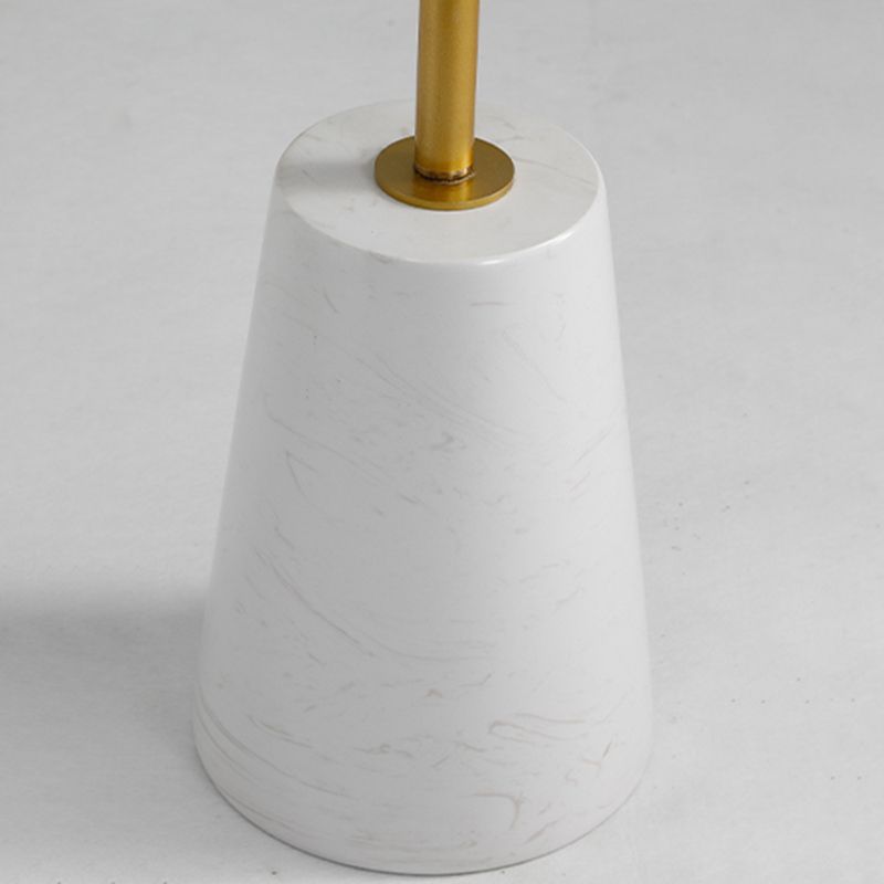 Tavolo da tavolo da golf di piedistallo contemporaneo Tavolo laterale per camera da letto