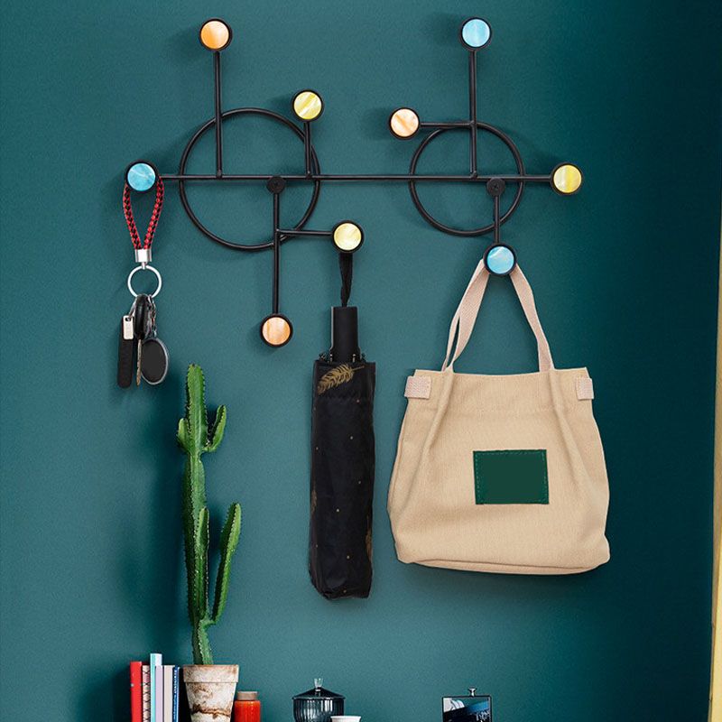 Colgilla de abrigo minimalista de estilo moderno