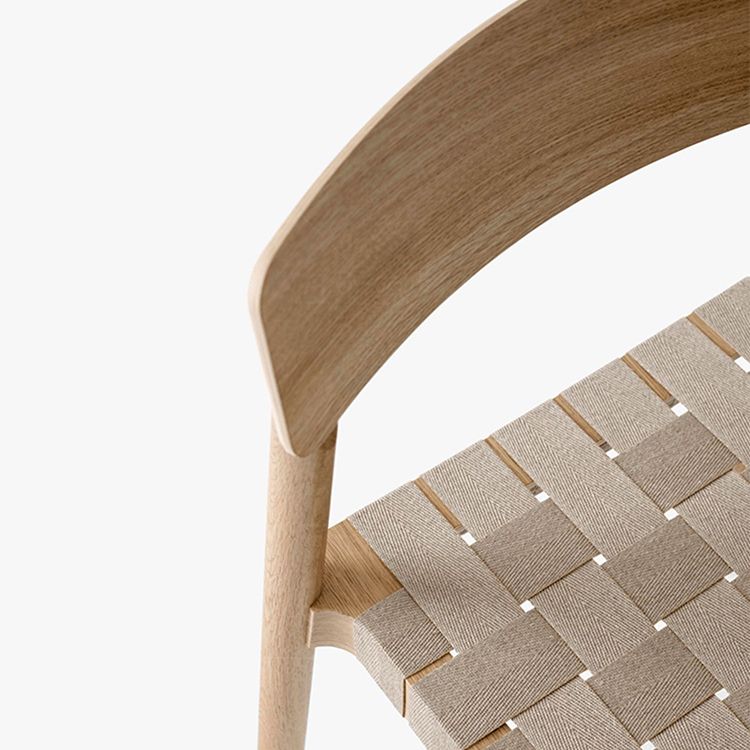 Moderno sedia da pranzo in legno massiccio a legno massiccio.