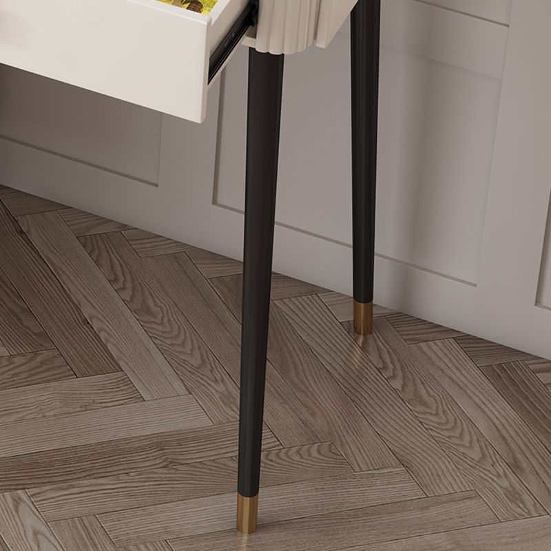 Contemporary Bedroom Storage Box Bright White Straight Feet Vanity Desk Clearhalo 'Bedroom Furniture' 'furn' 'furn_makeup_vanities' 'Furniture' 'Makeup Vanities' 'makeup_vanities' 1200x1200_7ca5bc8d-6677-4ad6-b70f-05e7540a9cb3