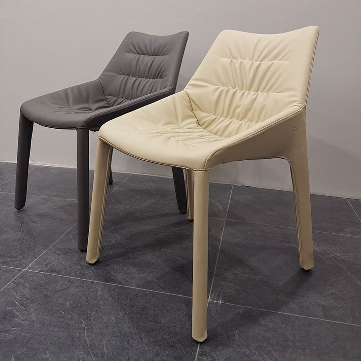 Chaise de salle à manger en acier contemporain Parsons Furniture en finition mate pour la maison