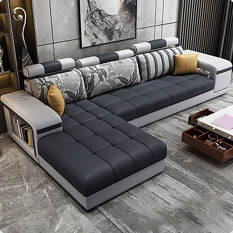 Divano contemporaneo di stoccaggio a slittamento del braccio quadrato.