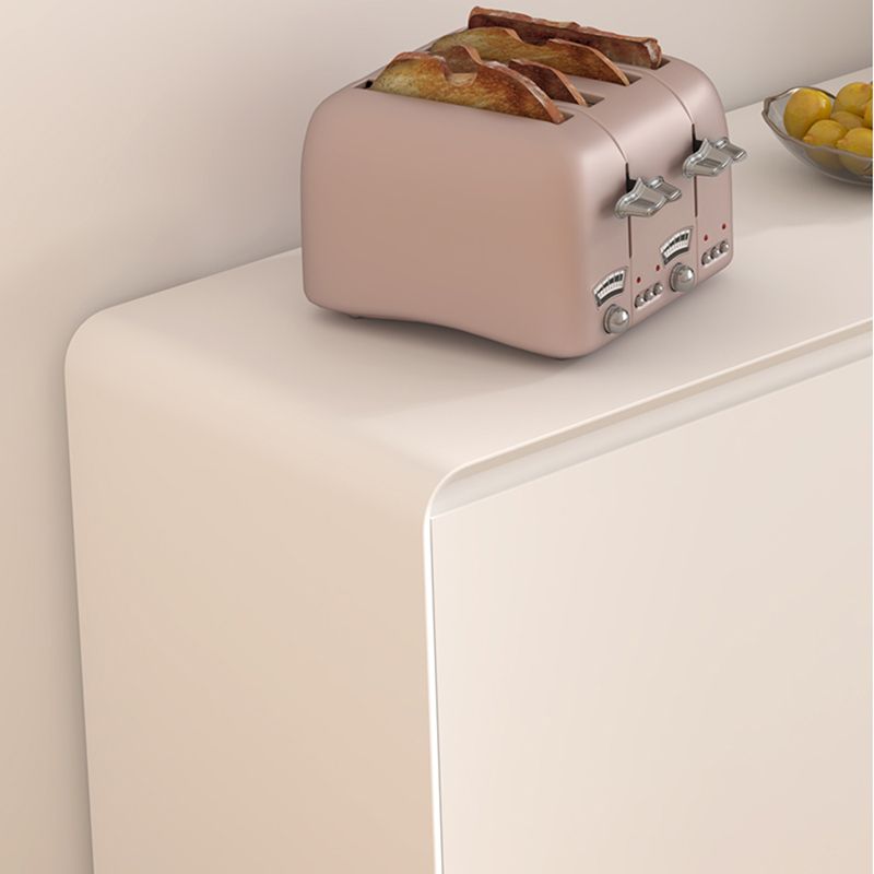 Armoire à buffet en bois de style contemporain avec armoires et tiroirs