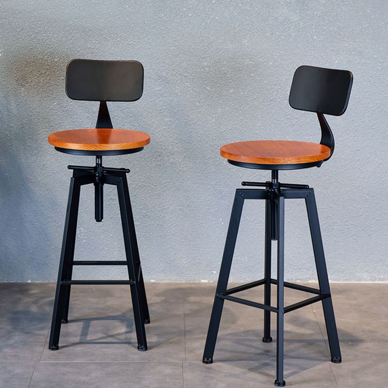 Swivel Solid Wood Bar Stool Adjustable Height Industrial Barstool for Coffee Shop Clearhalo 'Bar Furniture' 'Bar Stools' 'bar_stools' 'furn' 'furn_bar_stools' 'furniture_bar_stools' 'Kitchen & Dining Furniture' 'kitchen&dining_furn' 'kitchen' 'kitchen_furn' Furniture' 1200x1200_7cef1e5d-0941-4a8e-981f-2845e5ecee5f