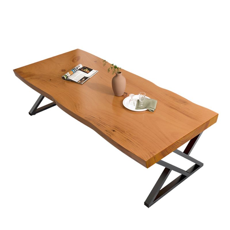 Tavolino da caffè scandinavo rettangolare in legno massello Tavolo da cocktail a slitta in metallo