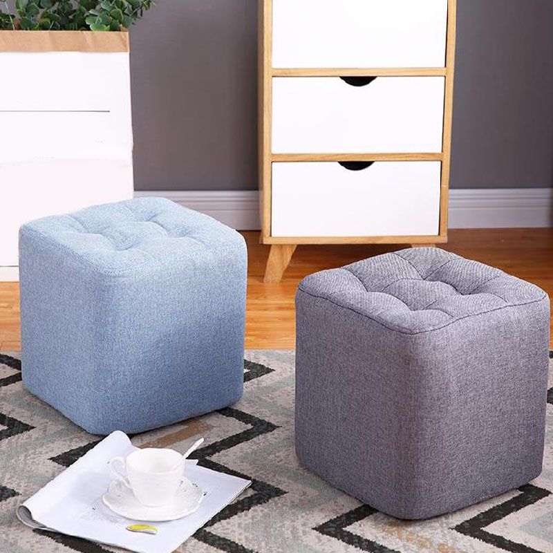 Tufted quadratische Form Ottomane moderne Leinenmischung gepolsterter Pouf