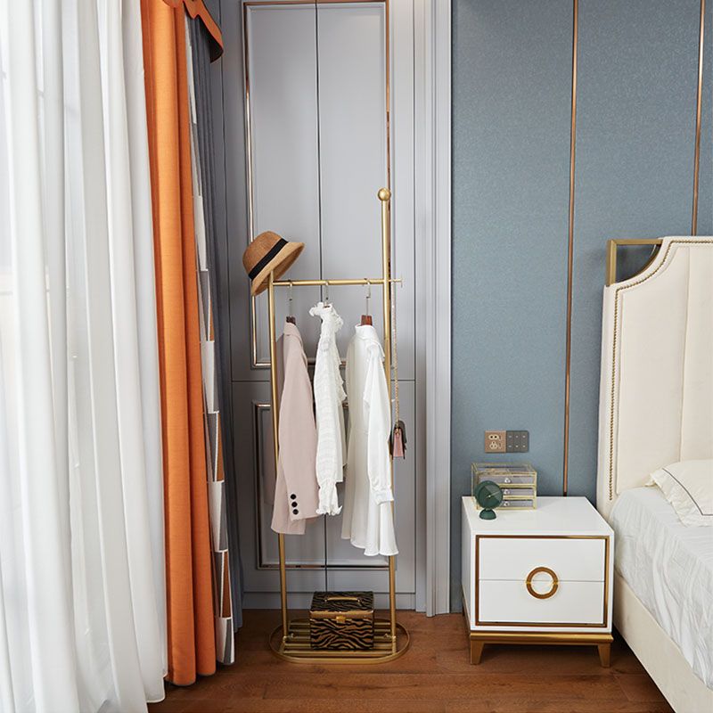 Hermosa percha de metal de estante de abrigo libre para dormitorio