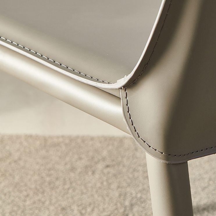 Chaises de salle à manger sans bras contemporaines