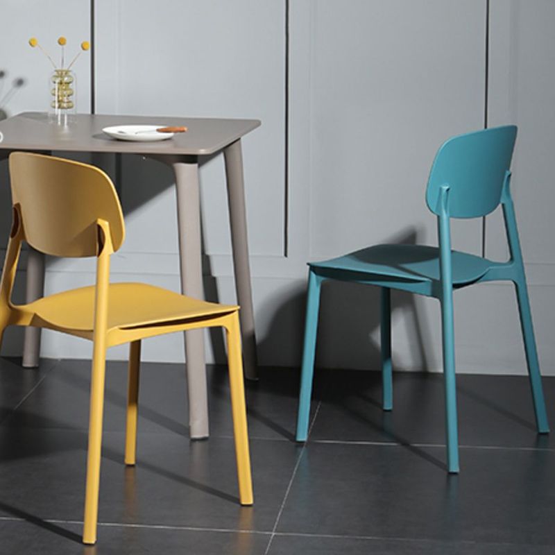 Silla de plástico de la parte posterior abierta moderna silla de brazo de plástico para el dormitorio