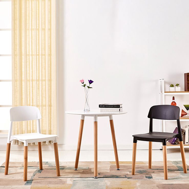 Modern Style Plastic Dining Chair Open Back Dining Side Chair for Kitchen Clearhalo ' kitchen&dining_furn' 'Dining Chairs' 'Dining Tables & Seating' 'dining_chair' 'furn' 'furn_dining_chair' 'Furniture' 'furniture_dining_chair' 'Kitchen & Dining Furniture' 'kitchen' 1200x1200_7dee60dc-563a-415b-b506-adfc023cd5de