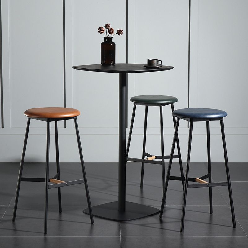 Eigentijdse pubtafel 40,6"H vierkante bartafel voor binnen en kantine
