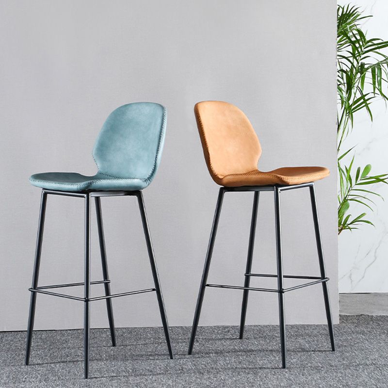 Modern Faux Leather Counter Stool Low Back Indoor Stool with Black Frame Clearhalo 'Bar Furniture' 'Bar Stools' 'bar_stools' 'furn' 'furn_bar_stools' 'Furniture' 'Kitchen & Dining Furniture' 1200x1200_7e8a7bc0-b542-4e55-83d4-b6f6dfe77b8b