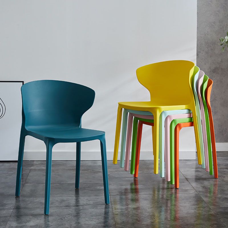 Contemporary Stacking Wingback Side Chair Matte Finish Plastic Dining Chair Clearhalo 'Dining Chairs' 'Dining Tables & Seating' 'dining_chair' 'furn' 'furn_dining_chair' 'Furniture' 'furniture_dining_chair' 'Kitchen & Dining Furniture' 1200x1200_7ea3ab6f-cb9a-4f1f-8622-2d6774105d0e