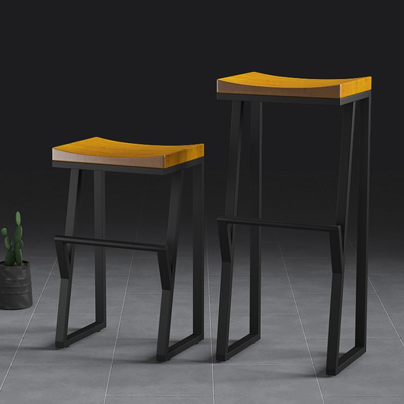 Industrial Backless Footrest Bar Stool Medium Wood Bristol Iron Stool Clearhalo 'Bar Furniture' 'Bar Stools' 'bar_stools' 'furn' 'furn_bar_stools' 'Furniture' 'Kitchen & Dining Furniture' 1200x1200_7f02b8db-2706-448b-b0b9-b24c2d29df71