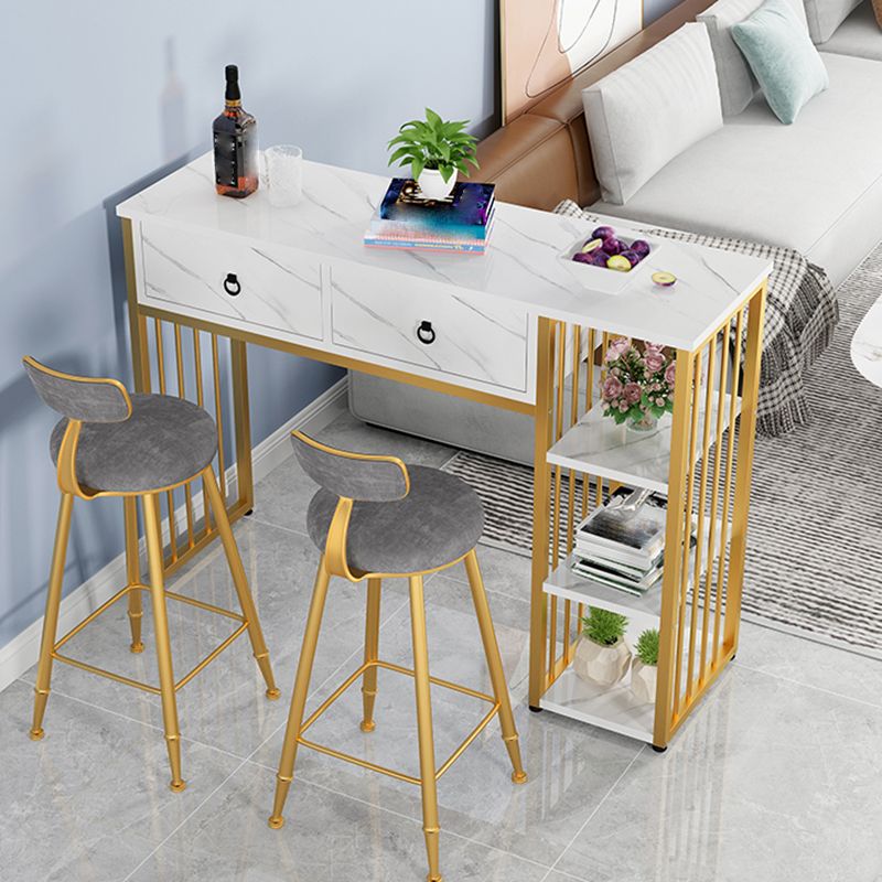 Glamouröser, rechteckiger Kneipentisch aus Holz in Barhöhe für das Wohnzimmer
