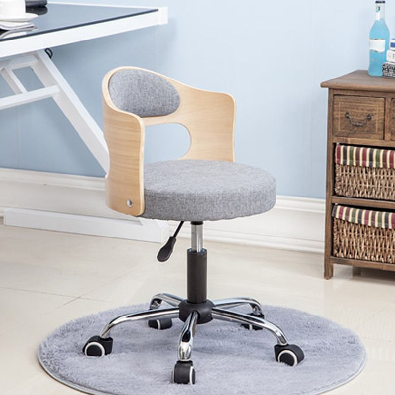 Modern Adjustable Rotatable Stool Steel Household Bar Stool with Cushion and Pulley Clearhalo 'Bar Furniture' 'Bar Stools' 'bar_stools' 'furniture_bar_stools' 'Kitchen & Dining Furniture' 'kitchen&dining_furn' 'kitchen' 'kitchen_furn' Furniture' 1200x1200_7f385230-a3e7-44b8-a6c2-6400fc822218