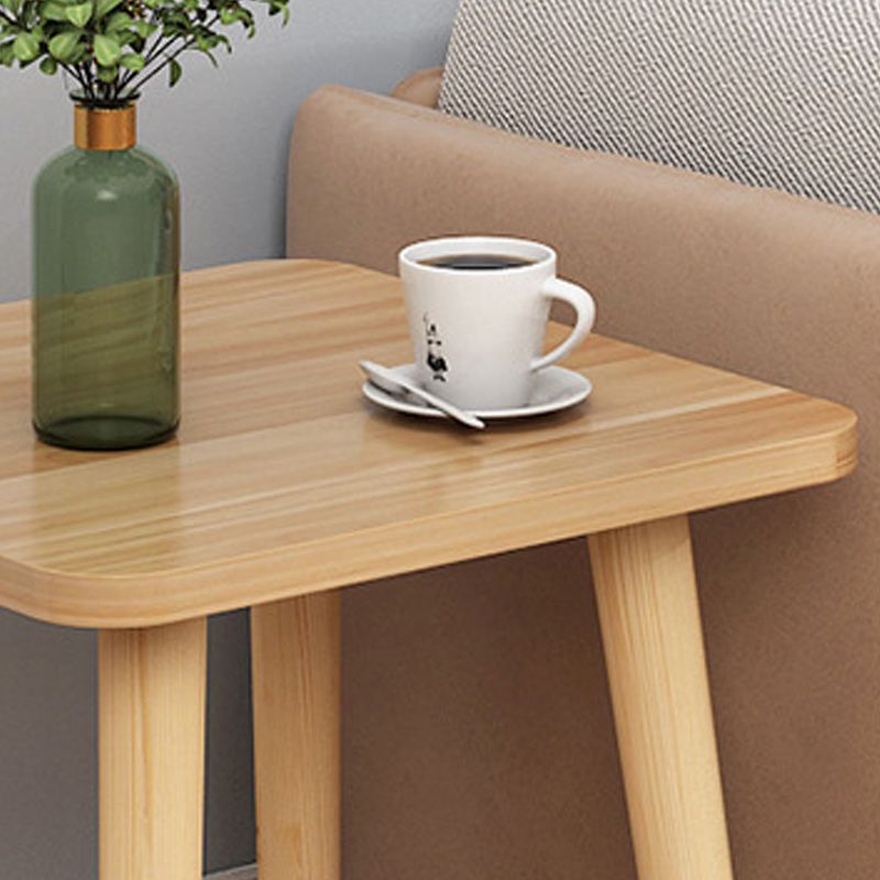 Tabla de extremo cuadrada contemporánea 4 Piernas Mesa lateral de madera maciza, 16.5 "de alto