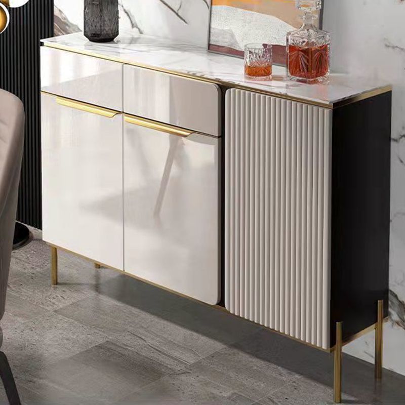 Porte di vetro in pietra di credenza in stile glam Credenza a buffet con armadi e cassetti