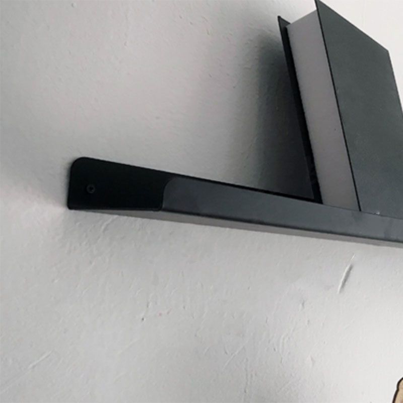 Libreria industriale chiusa industriale in metallo con scaffali